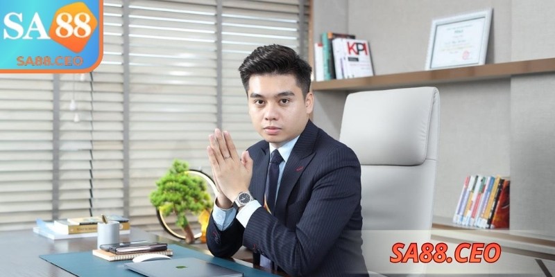 Giới thiệu sơ lược tiểu sử CEO Đông Xanh Chín
